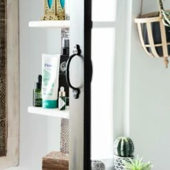 Armoire à Glace Goa White 22 Armoire à Glace Goa White -WENKO Boutique 1000104139 180808 14485403 GALLERYIMAGES P000000001000104139