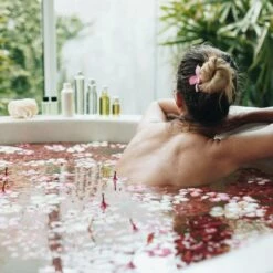 Placard Salle De Bain Blanc Porte Bambou -WENKO Boutique 110661f98cee4172b0bbf7c1a0eb8021